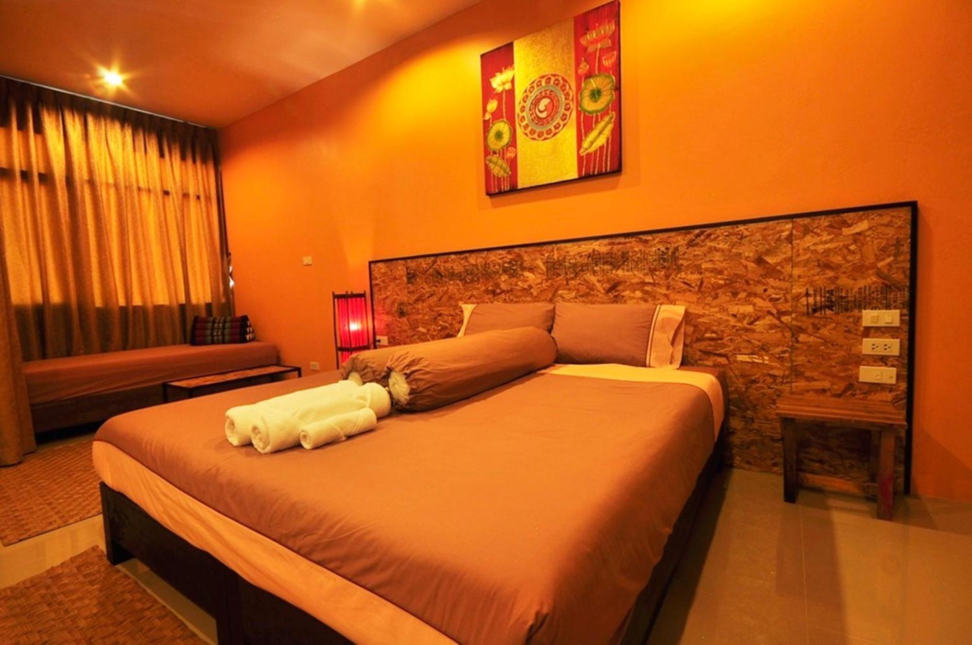 เดอะ เบดรูม - ในหาน บีช Hotel Nai Harn ภายนอก รูปภาพ
