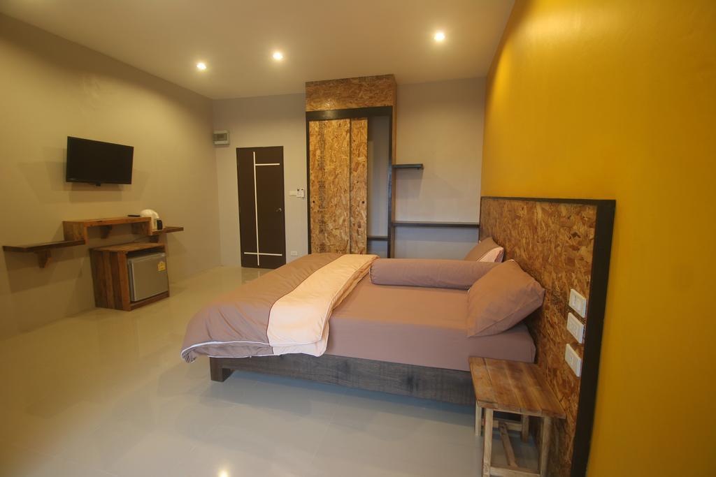 เดอะ เบดรูม - ในหาน บีช Hotel Nai Harn ภายนอก รูปภาพ