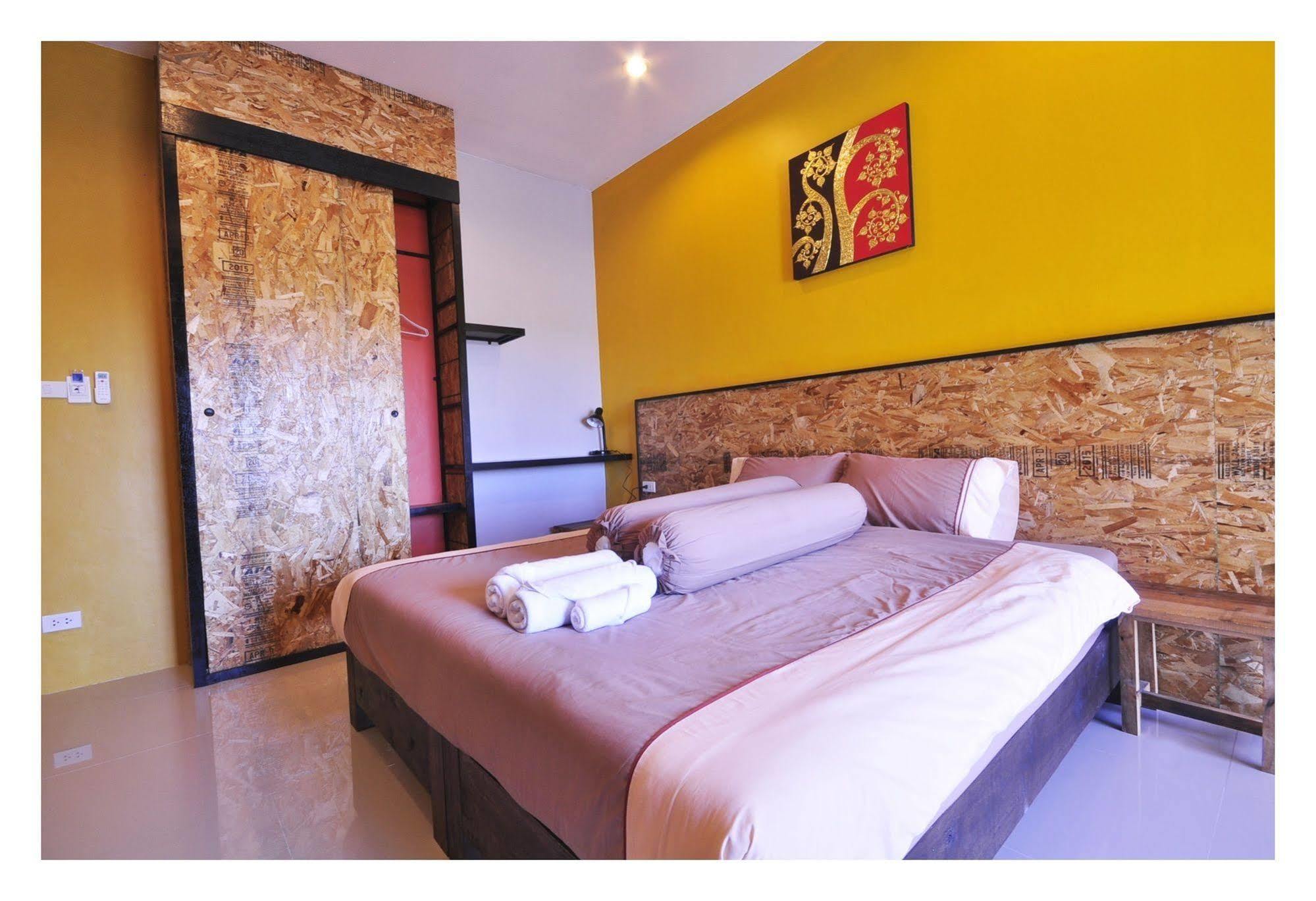 เดอะ เบดรูม - ในหาน บีช Hotel Nai Harn ภายนอก รูปภาพ